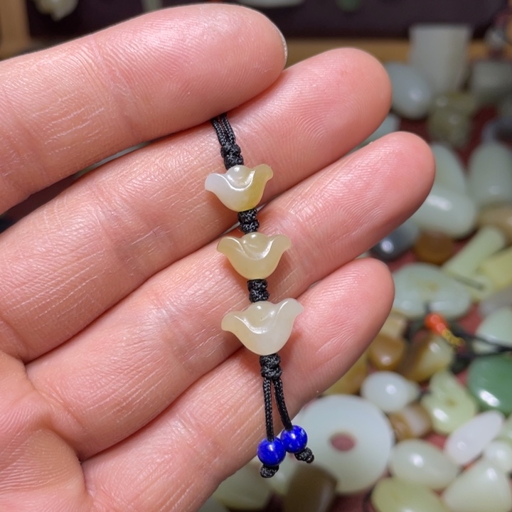 和田玉吊坠(不含链)未镶嵌Y****N