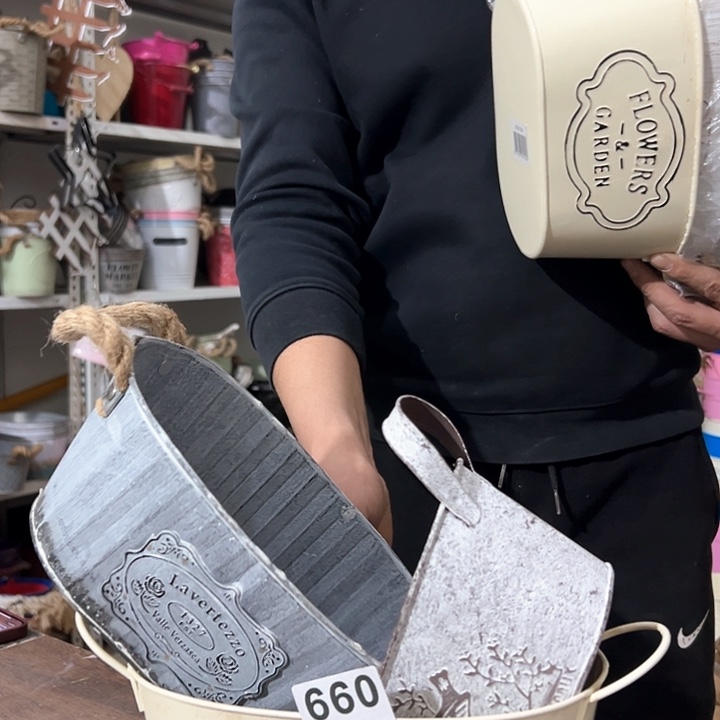 红陶君知家居百货660