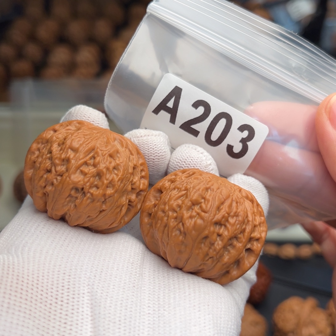 r***y手串文玩核桃A203铁锤40