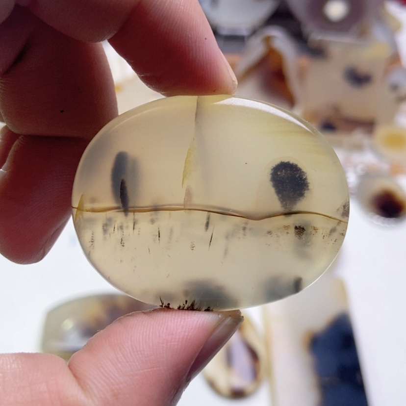 【闪购商品】玛瑙/玉髓颈饰未镶嵌