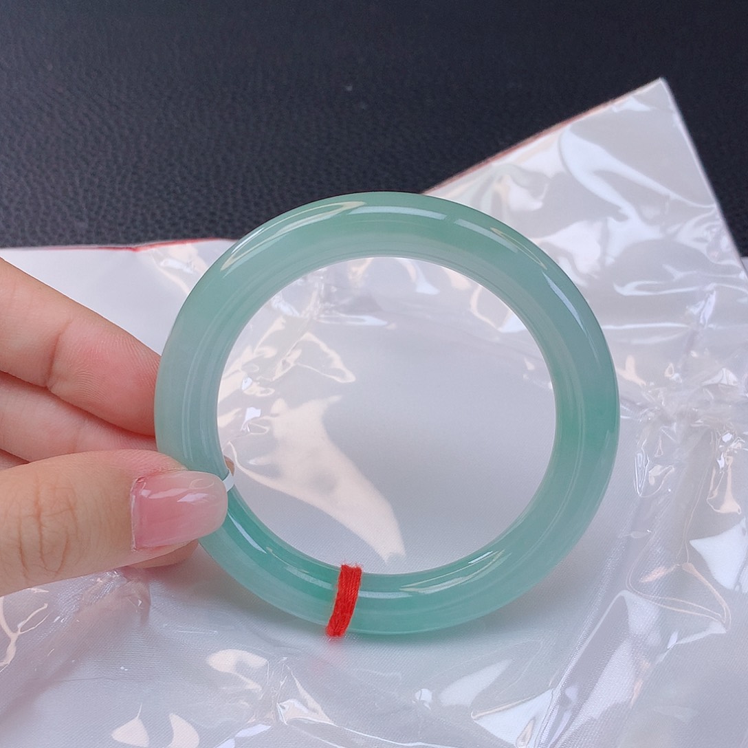 翡翠手镯未镶嵌翡翠661009