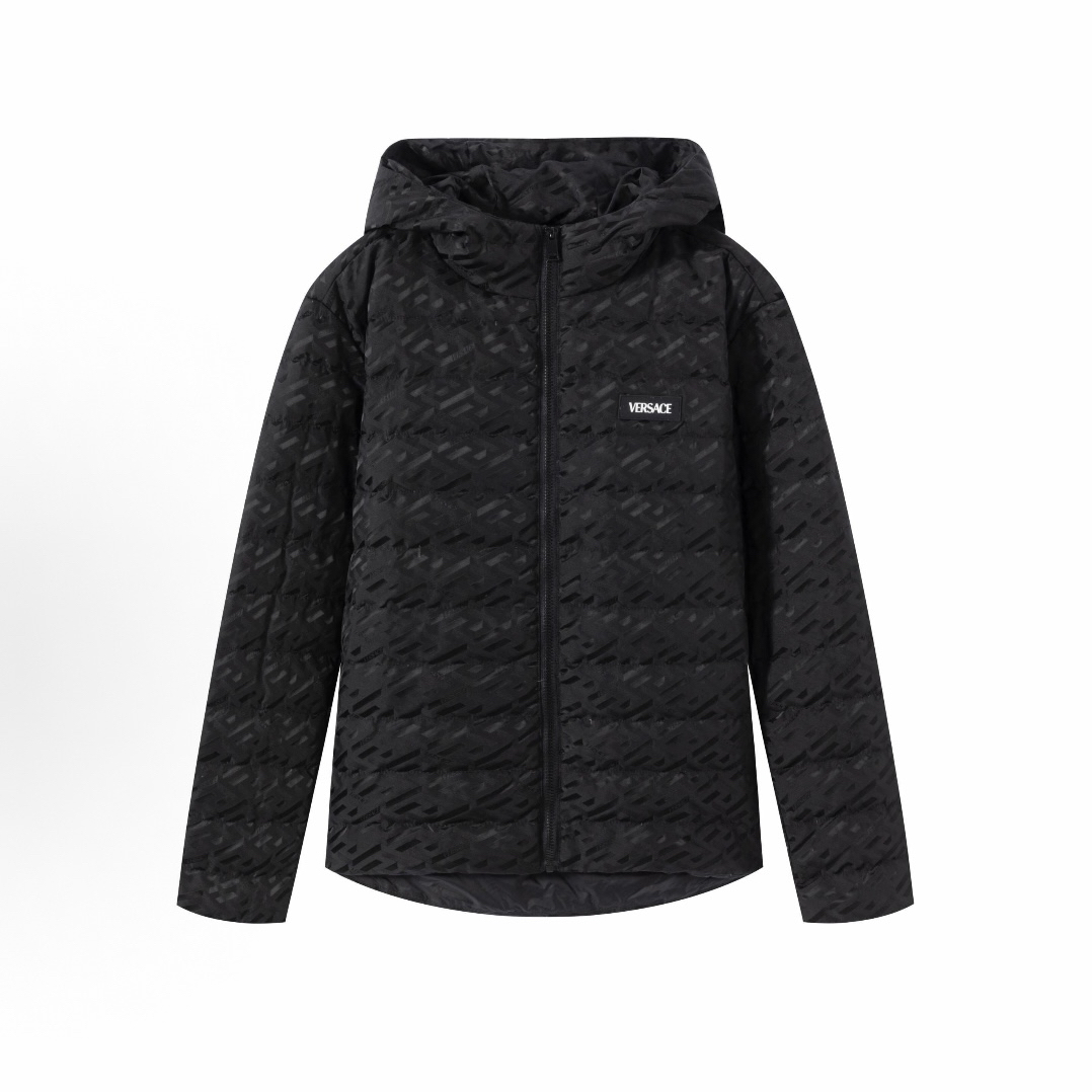 未使用 VERSACE/范思哲 字母回型纹图案满印羽绒服