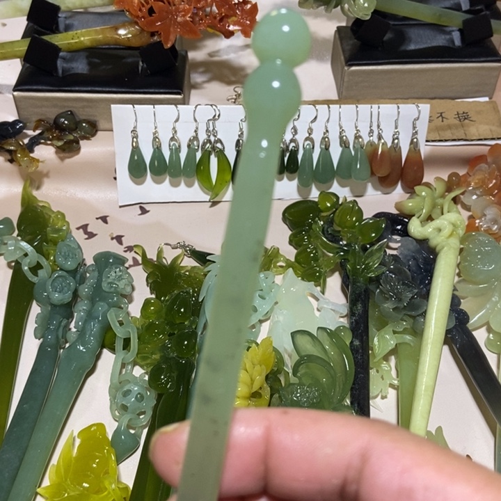 蛇纹石玉发簪未镶嵌