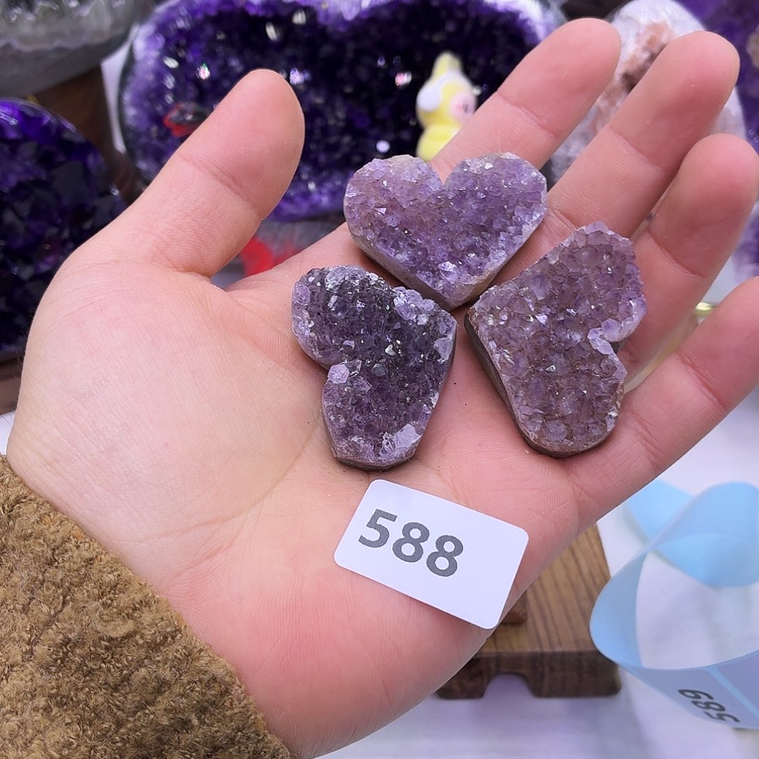 水晶大型摆件（非配饰）未镶嵌