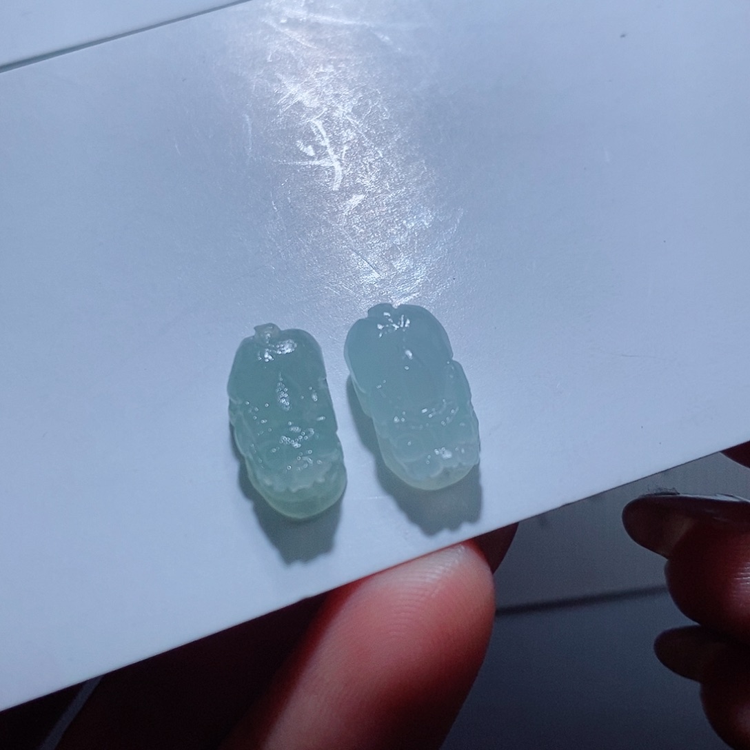 定制翡翠未镶嵌两件一起王炸