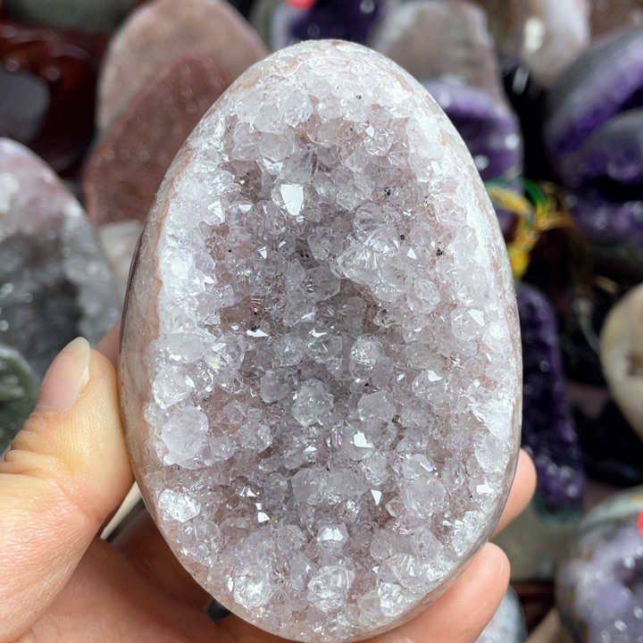 水晶摆件未镶嵌捡漏