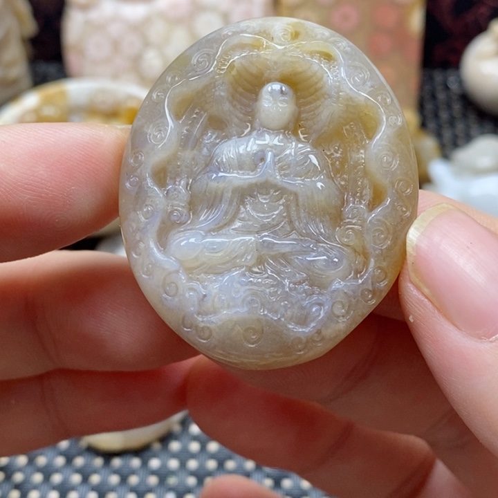 硅化珊瑚（珊瑚玉）颈饰未镶嵌