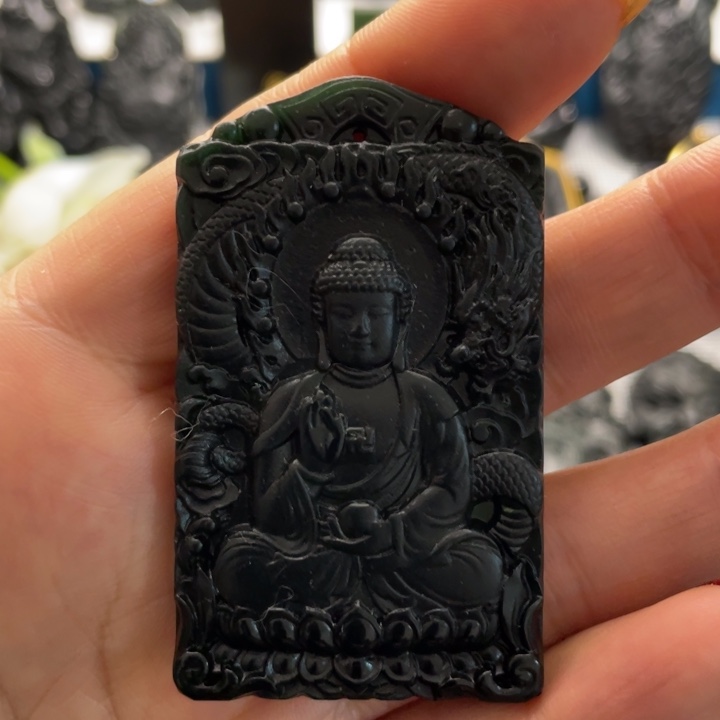 蛇纹石玉吊坠未镶嵌大***舅