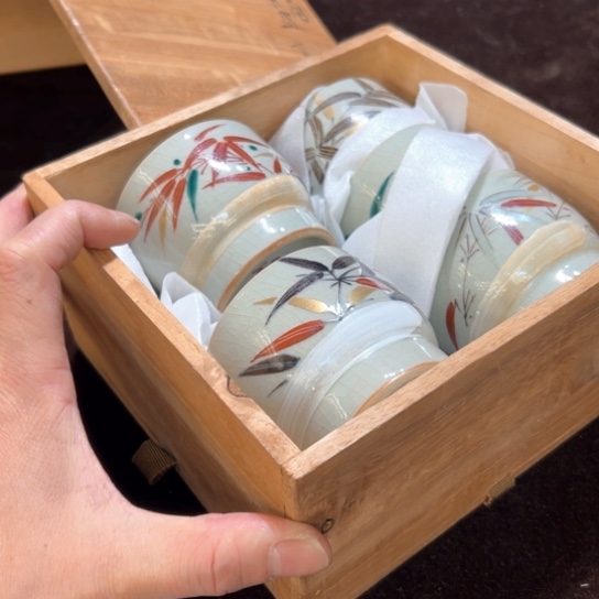 瓷器周边默认瑕疵1