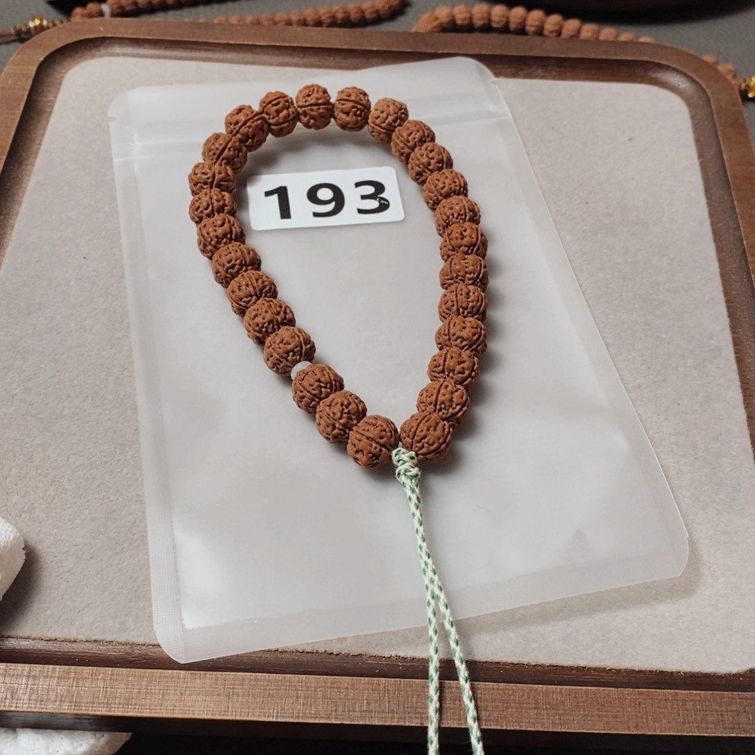 龙***8吊坠金刚菩提193哦哦哦哦哦哦