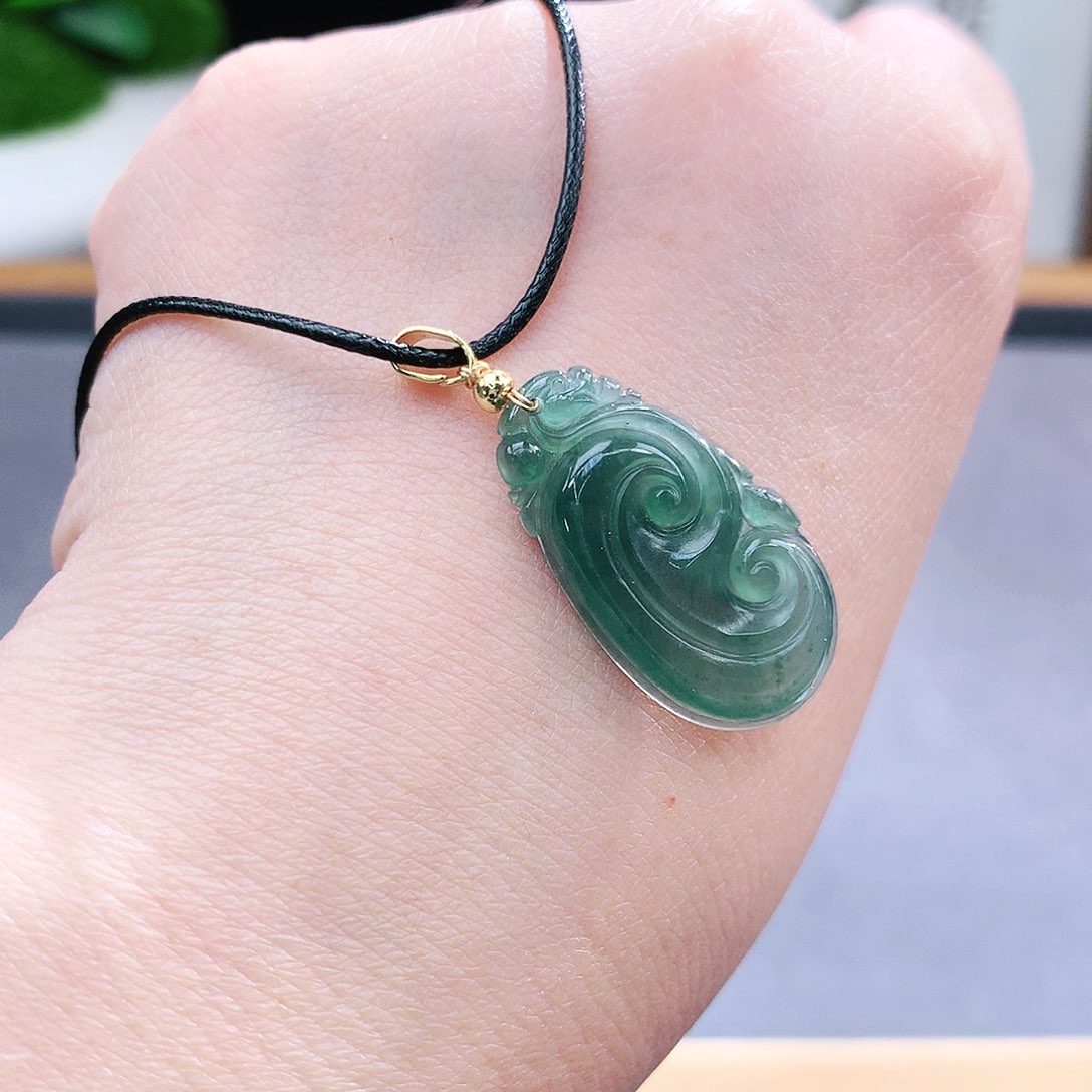 翡翠手镯（圆镯）未镶嵌