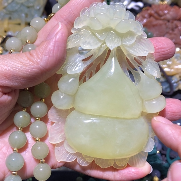 岫玉岫玉吊坠未镶嵌