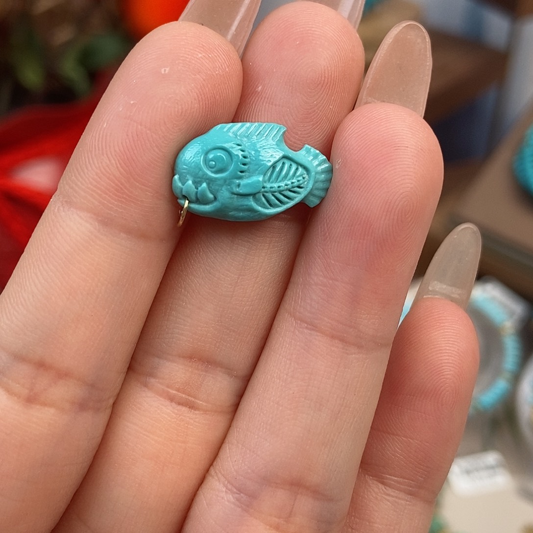 绿松石雕刻未镶嵌