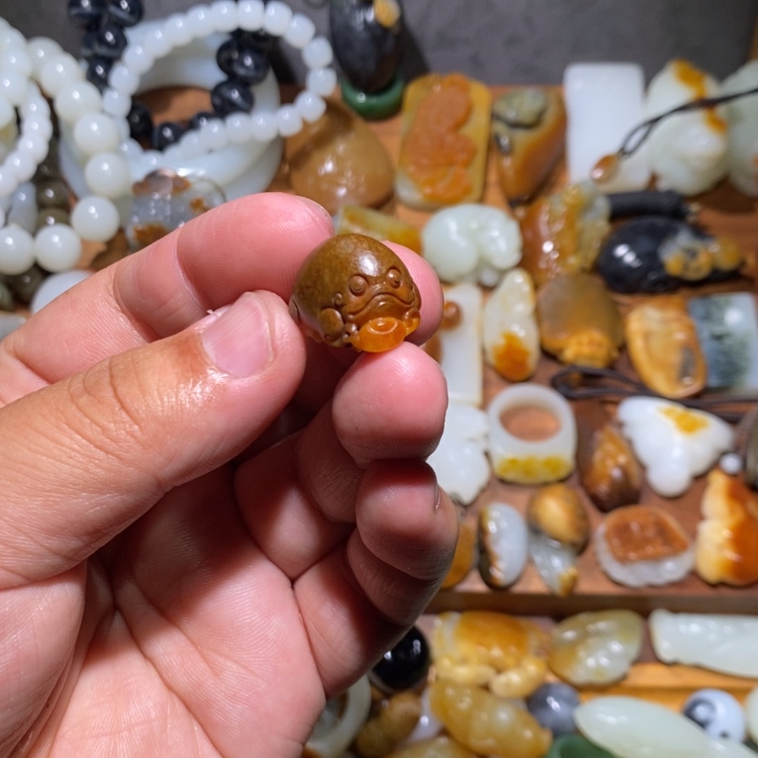 和田玉颈饰未镶嵌༄****?