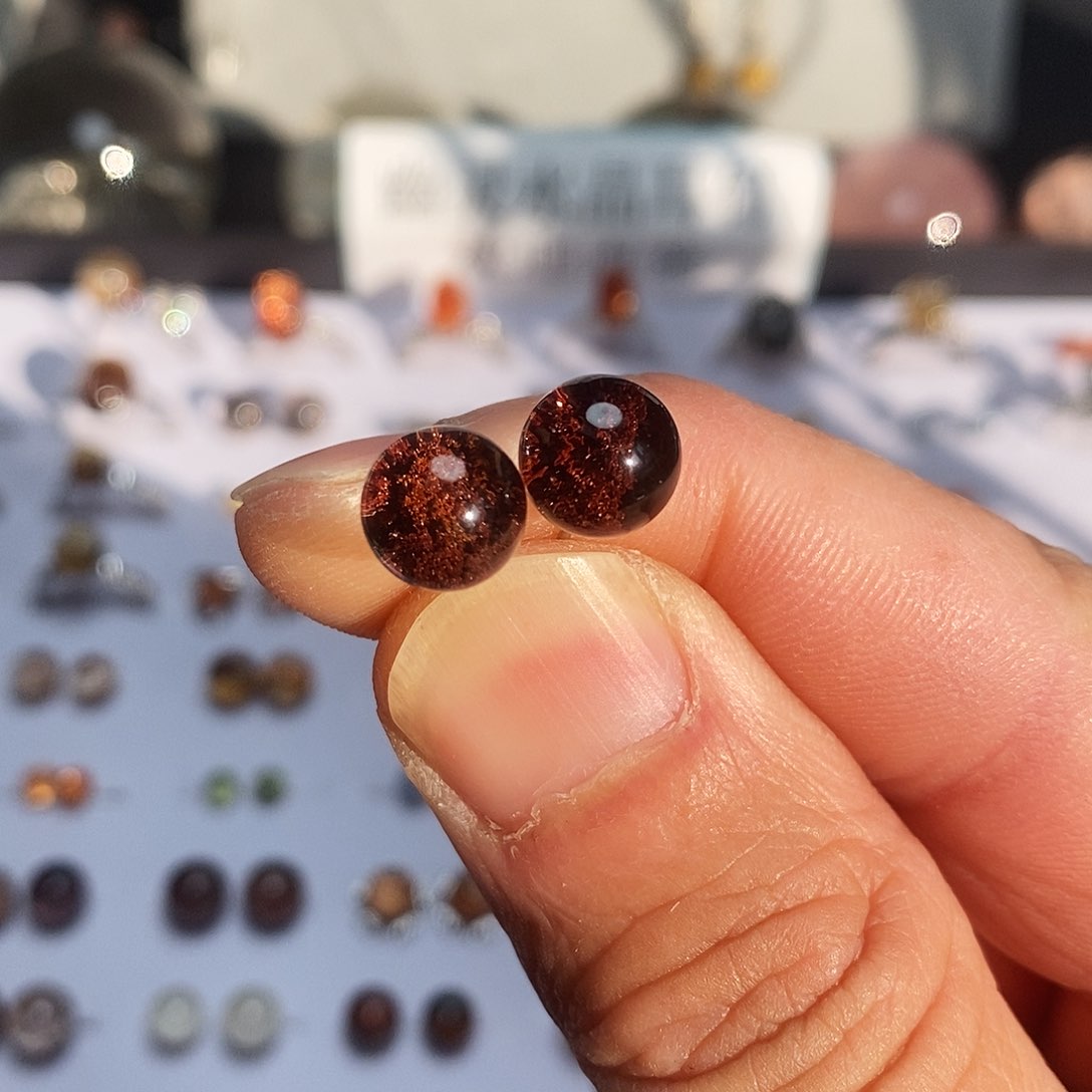 水晶耳钉银S925镶嵌红幽灵水晶小球耳钉8.6mm