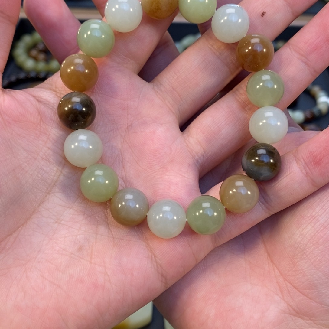 手串未镶嵌和田玉