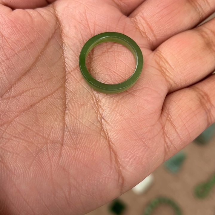 和田玉戒指未镶嵌