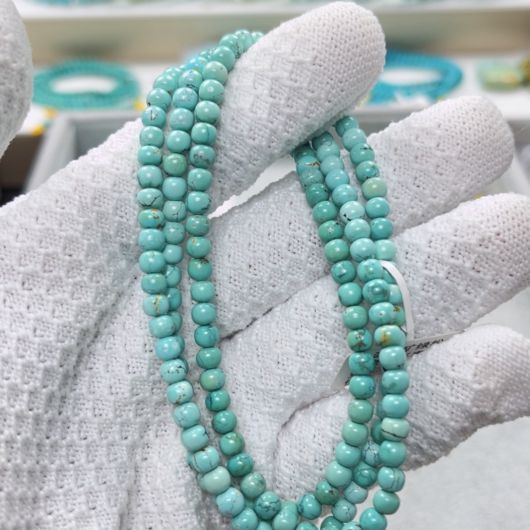 绿松石绿松石未镶嵌