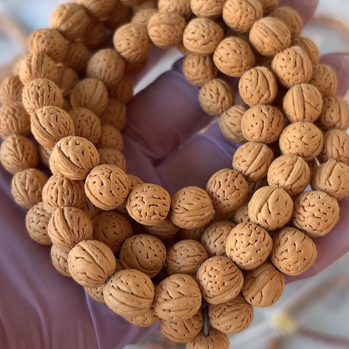 手串桃核野生小桃核脖挂，