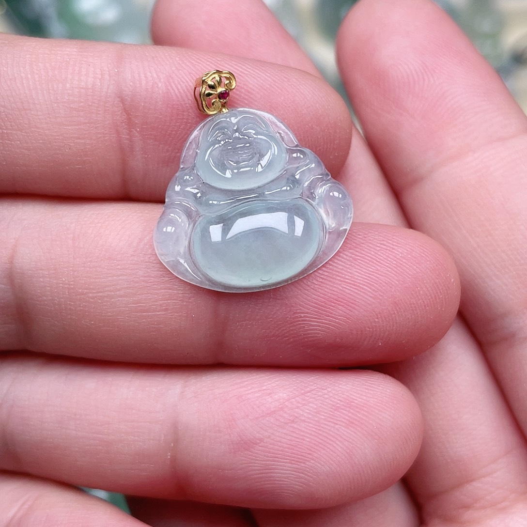 翡翠未镶嵌颈饰佛公