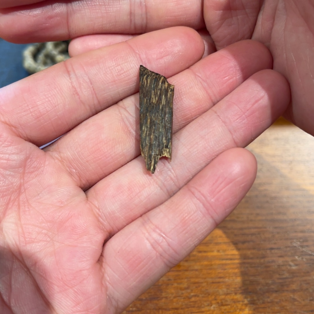 沉香吊坠老广东沉水香0.75g