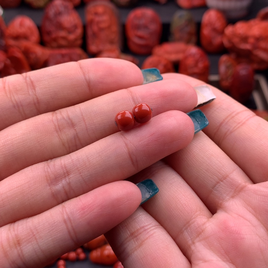 南红玛瑙南红川料原矿老型对珠6.3mm未镶嵌