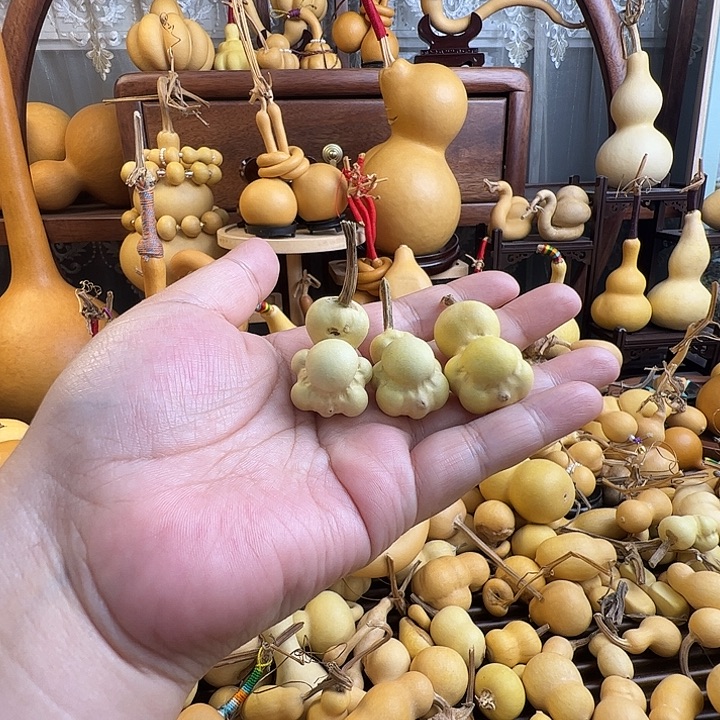 小尺寸乌龟葫芦三个