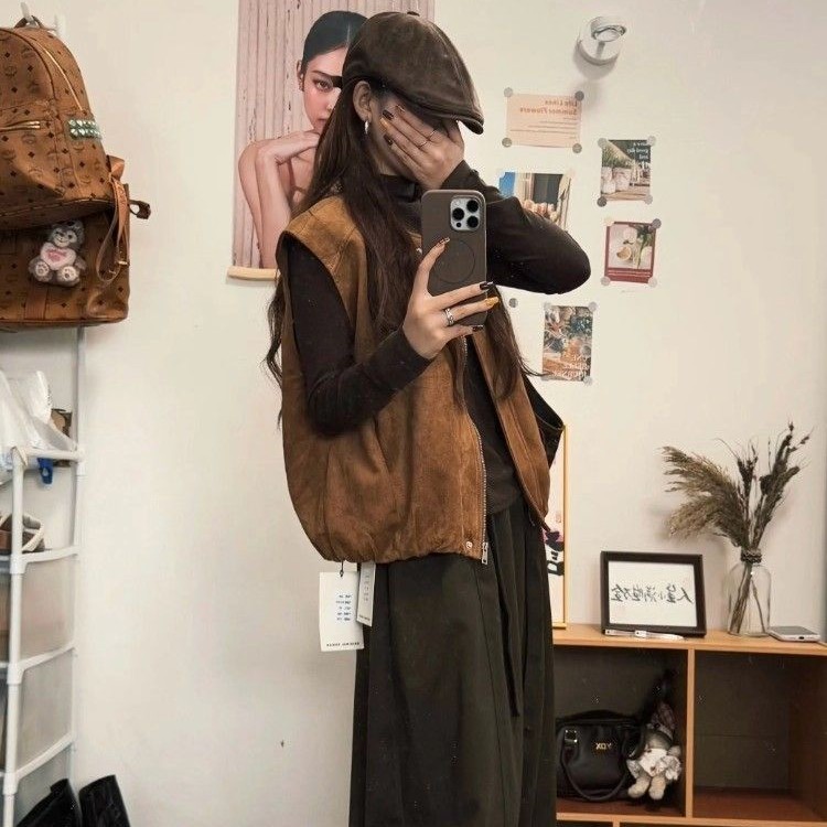 赫本风求职季爆款马甲秋冬季潮流时尚学院风盐系辣妹女装坎肩