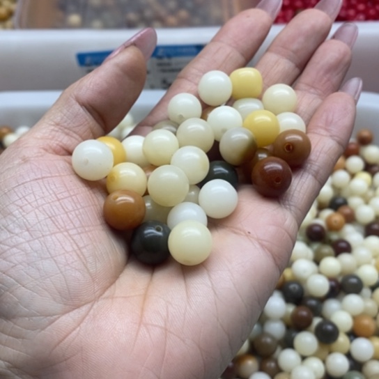 吊坠白玉菩提微瑕11.8多宝圆100卡灯牌宠100