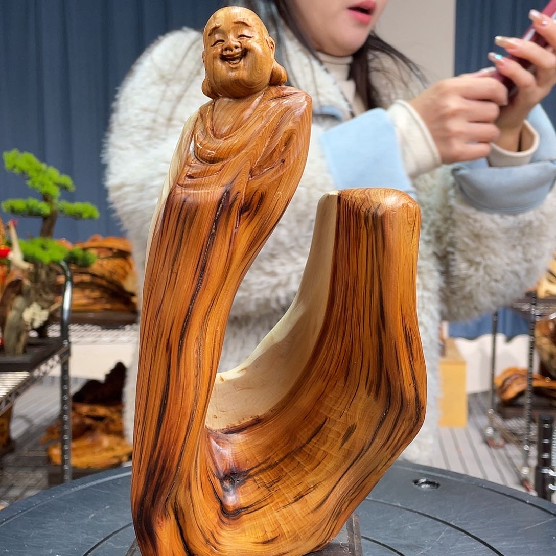 柏木（崖柏）随型艺术根雕
