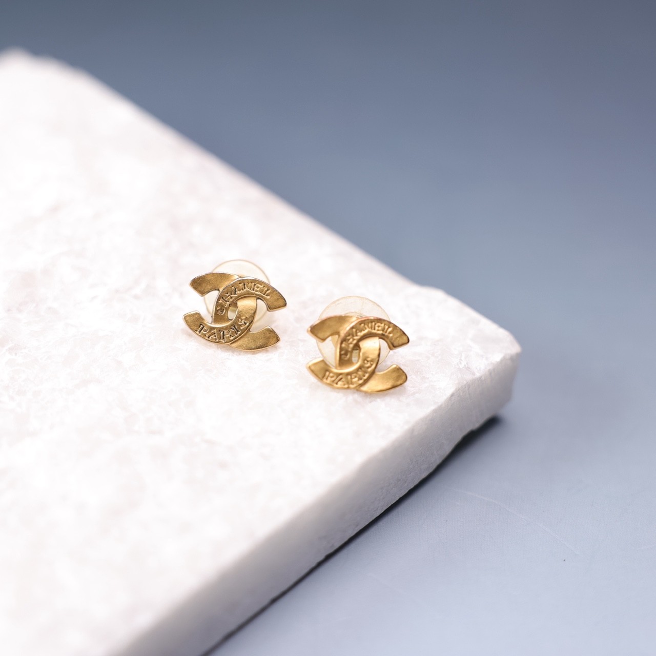 95新 Chanel/香奈儿 柚礼中古/香奈儿金色康鹏双C耳钉lz512593