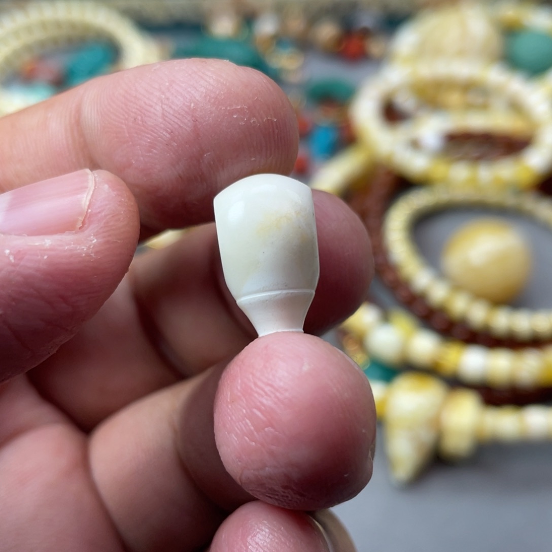 琥珀珠宝奇石未镶嵌105