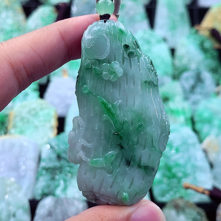 翡翠未镶嵌吊坠(不含链)