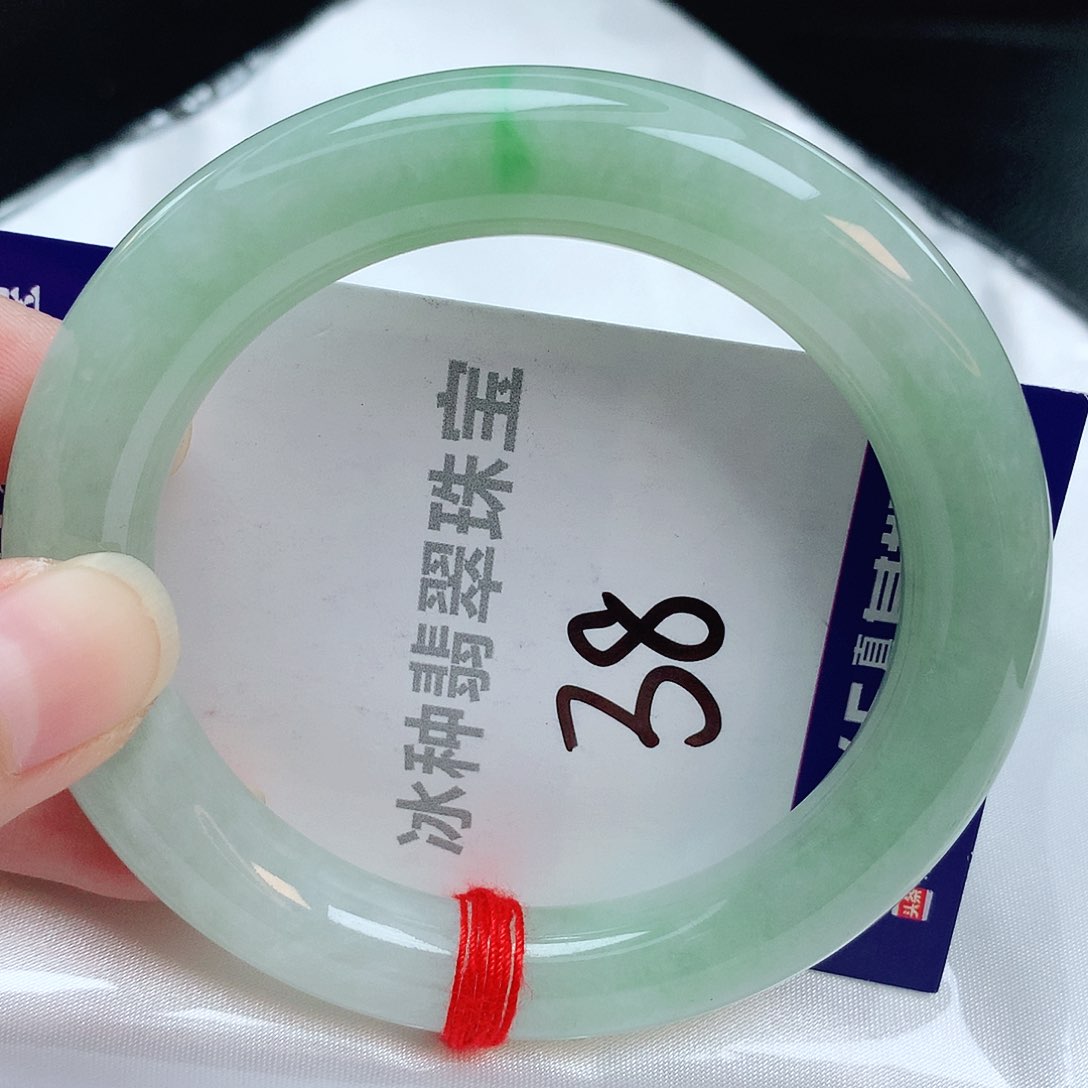 翡翠手镯未镶嵌缅甸天然A货翡翠手镯