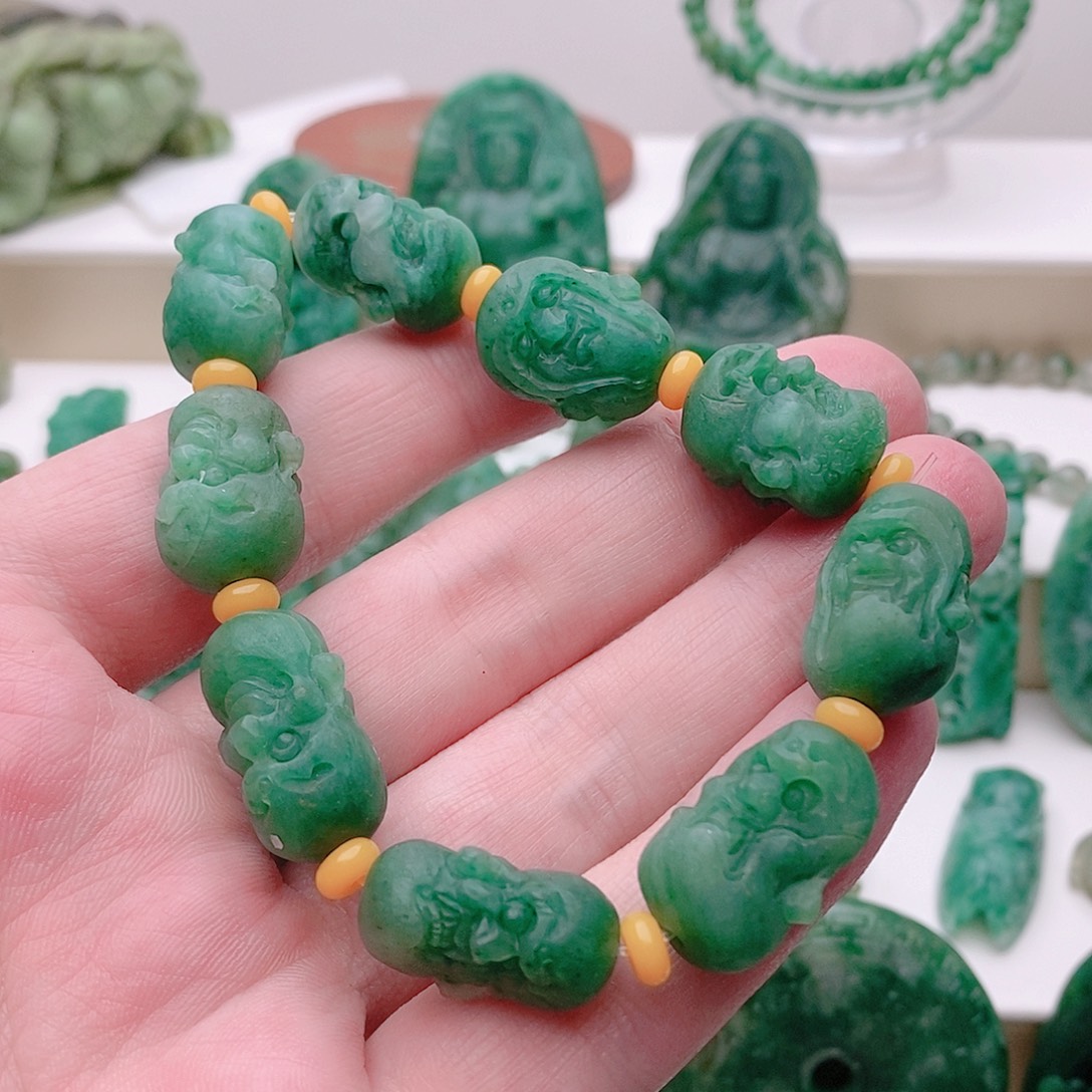 独山玉未镶嵌手串
