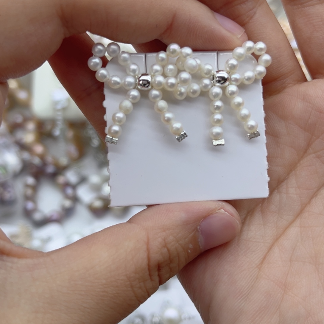 淡水珍珠颈饰未镶嵌