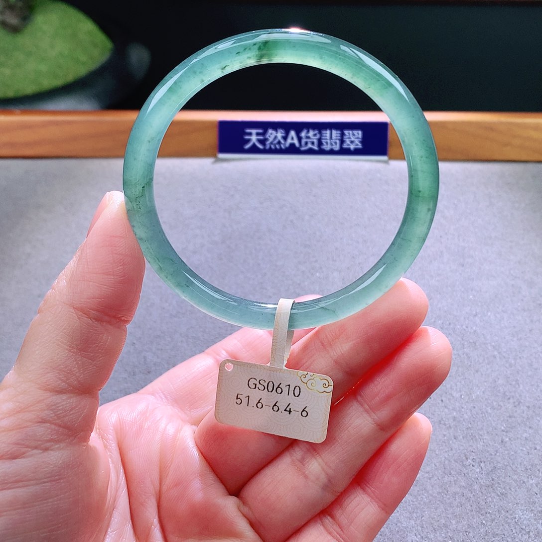 未镶嵌手镯翡翠天然翡翠手镯a货
