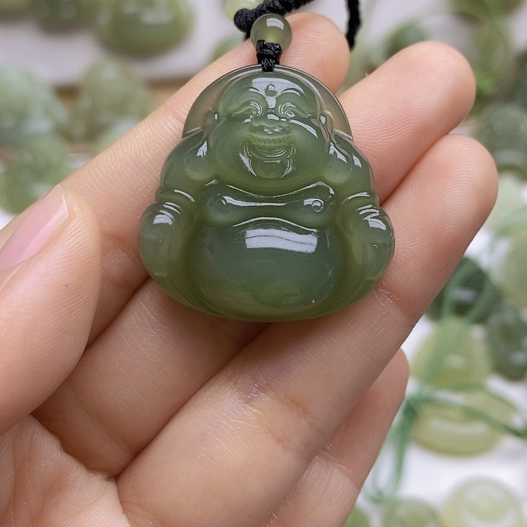 和田玉颈饰未镶嵌猫*