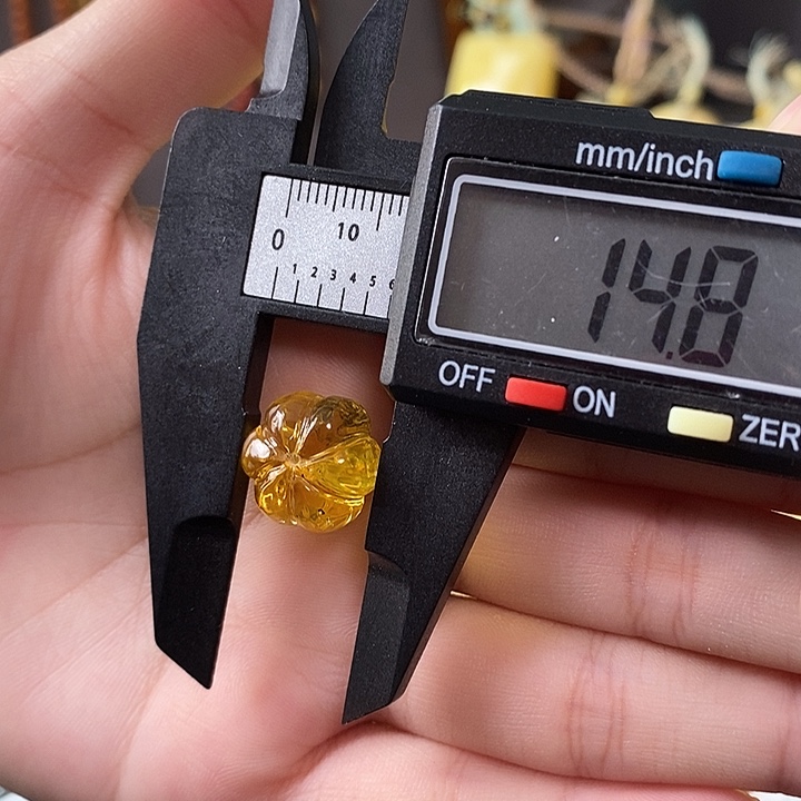 琥珀未镶嵌裸石瓜珠