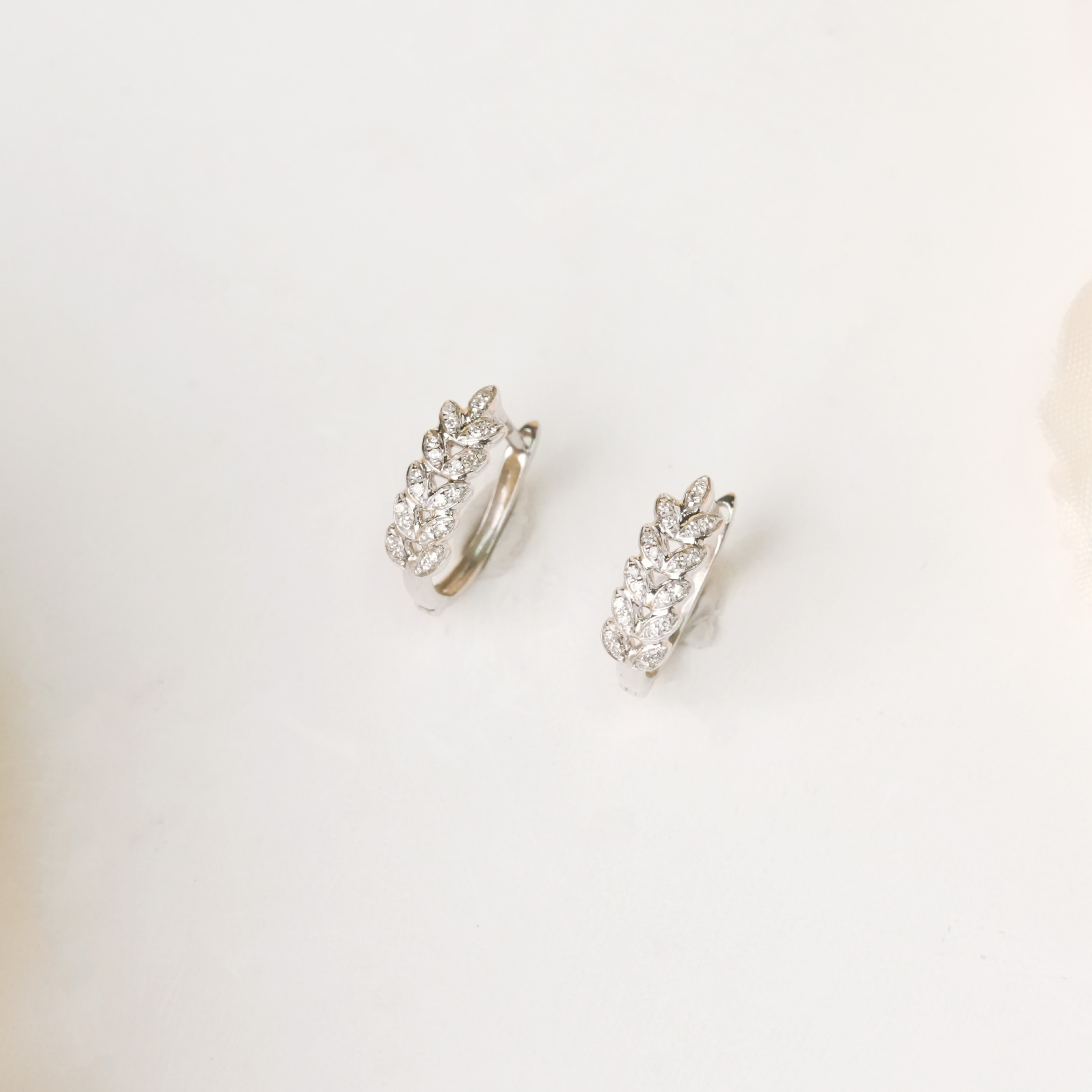 【云中意】18K金麦穗钻石耳饰-多样性发货-gjc