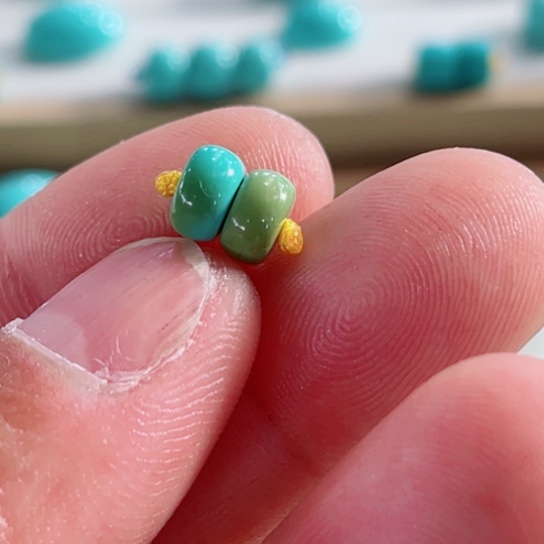 未镶嵌绿松石珠宝奇石