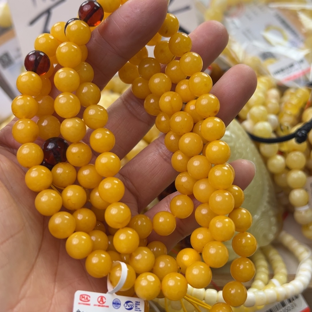 琥珀珠宝奇石未镶嵌