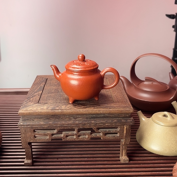 紫砂茶壶次品处理价。不退货。