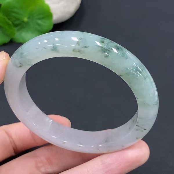 E16-天然A货翡翠-手镯