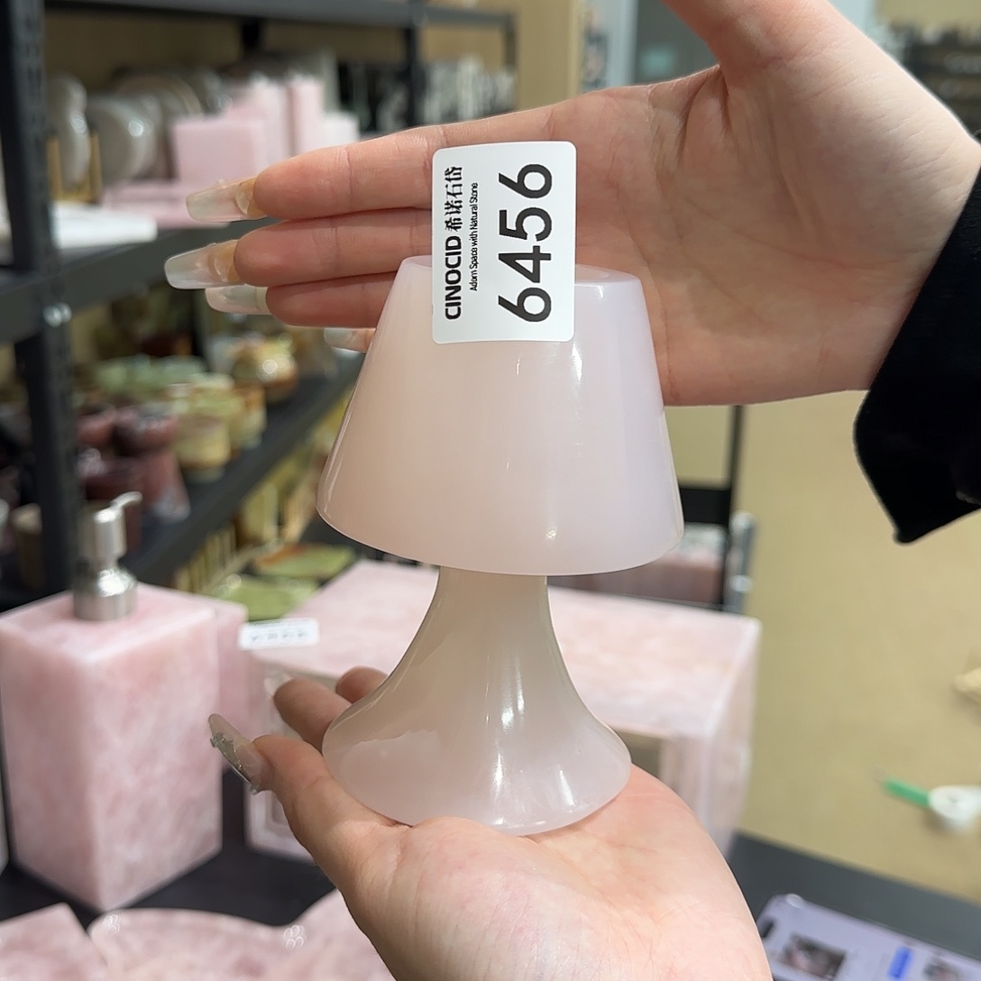 6456粉玉台灯香薰 （邂逅香薰