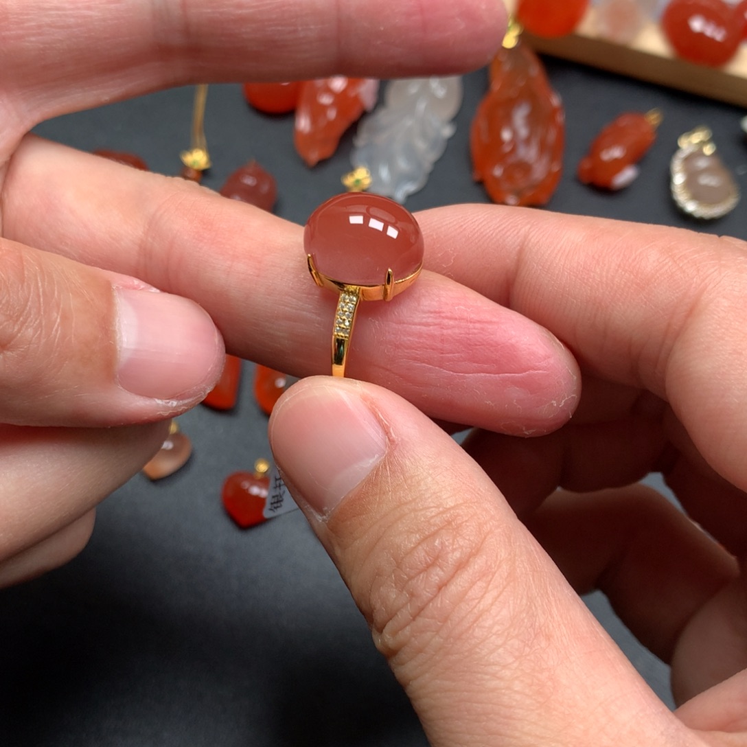 南红玛瑙未镶嵌项链