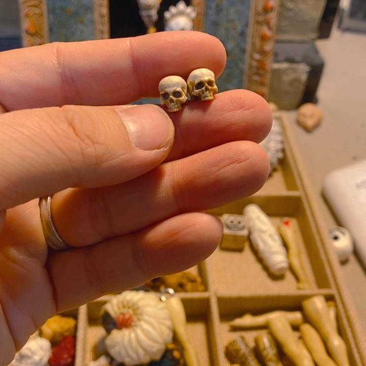 鹿骨其他鹿角雕刻半颚骨骷髅天地孔对耳0.8