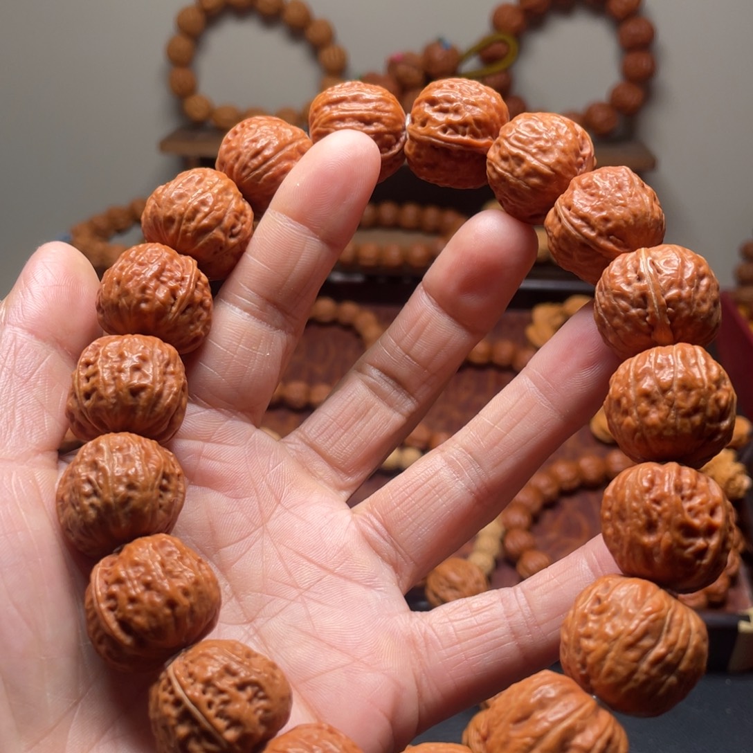 W***.桃核吊坠野生核桃手串