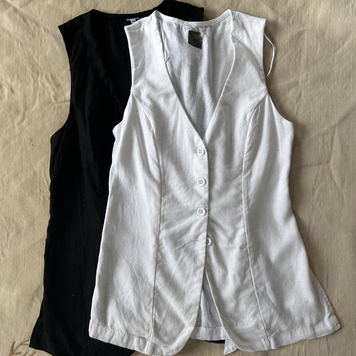 夏季棉麻女马甲休闲显瘦气质时尚百搭修身通勤风无袖简约马夹外穿