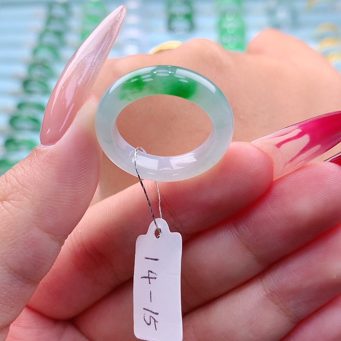 翡翠戒指未镶嵌缅甸翡翠A货